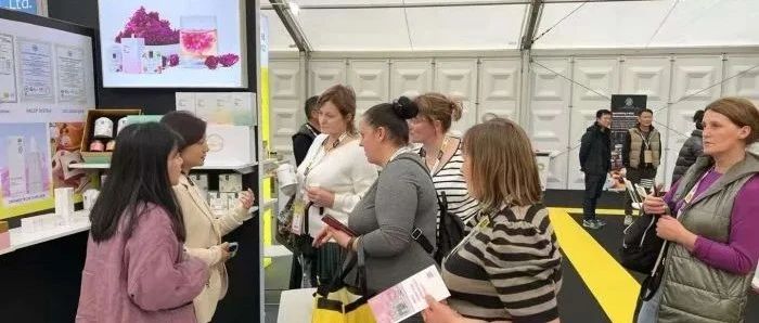 西充:有机农产品走出国门 亮相法国巴黎