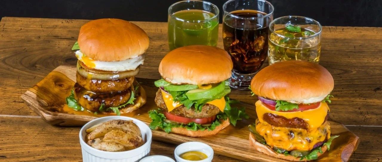 从可口可乐到麦当劳，美国食饮巨头如何打破经济寒冬？